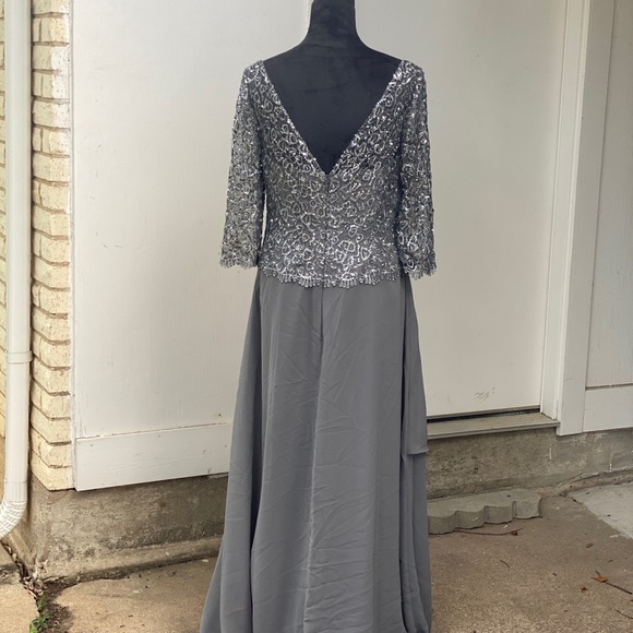 JJ House mother of the bride silver lace and glitter dress New with Tags size 12 - Picture 3 of 7